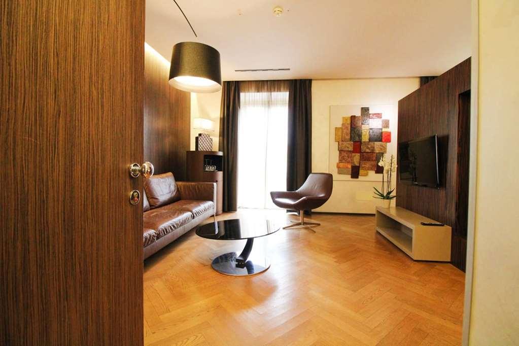 Diva Luxury Hotel Roma Oda fotoğraf